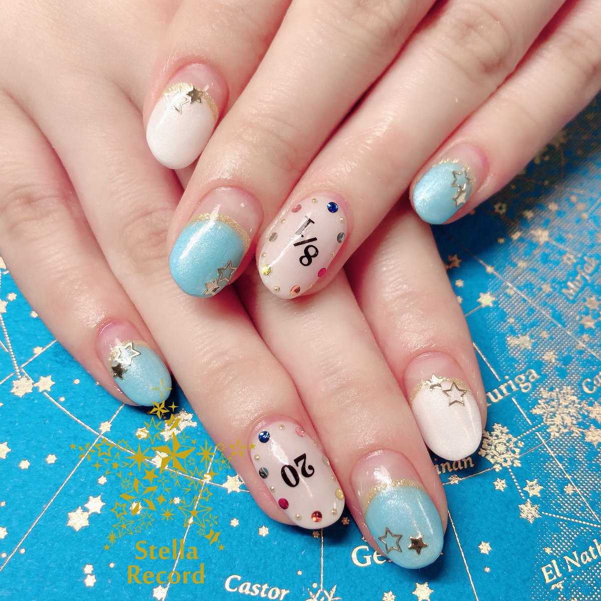 Nail Salon Stella Record キャラクターモチーフネイル デジモ アドベ チャー 青空の爽やかなイメージと 蝶々 リクエストで主人公達のキャラクターカラーをストーンでフレームにして冒険開始日の8 1と周年の数字を入れさせていただきました イベント Nail Salon Stella Record キャラクターモチーフネイル デジモ アドベ チャー 青空の爽やかなイメージと 蝶々 リクエストで主人公達のキャラクターカラーをストーンでフレームにして冒険開始日の8 1と周年の数字を入れさせていただきました イベント