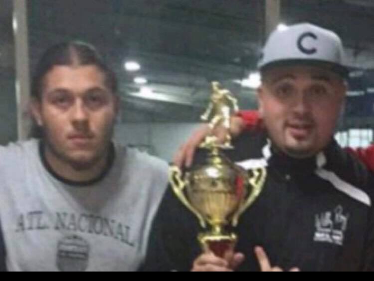 Gu3ro15's tweet photo. Happy Birthday my brother Drink a few for me 🍻 #TheNewCoachOfTheYear #JonyBoy @mrcuddlez214 https://t.co/niKfPNGSOW