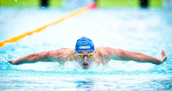 Federico Burdisso 🏊‍
17 anni
numero 4⃣ al mondo per i 200 farfalla
record🇮🇹 di 1'54"39

<a href="/Gwangju2019_/">Gwangju2019</a> #Gwangju2019 <a href="/FINOfficial_/">Federnuoto</a> #DMTCSport