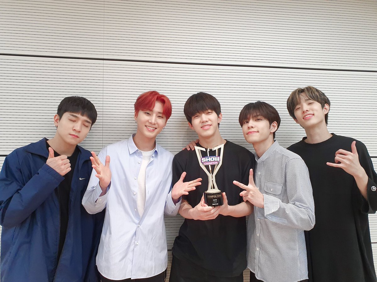 sakuranations's tweet photo. @Jae_Day6 Congratulations boys!!!!! 💚💚💚💚💚 https://t.co/JOehsImjsl