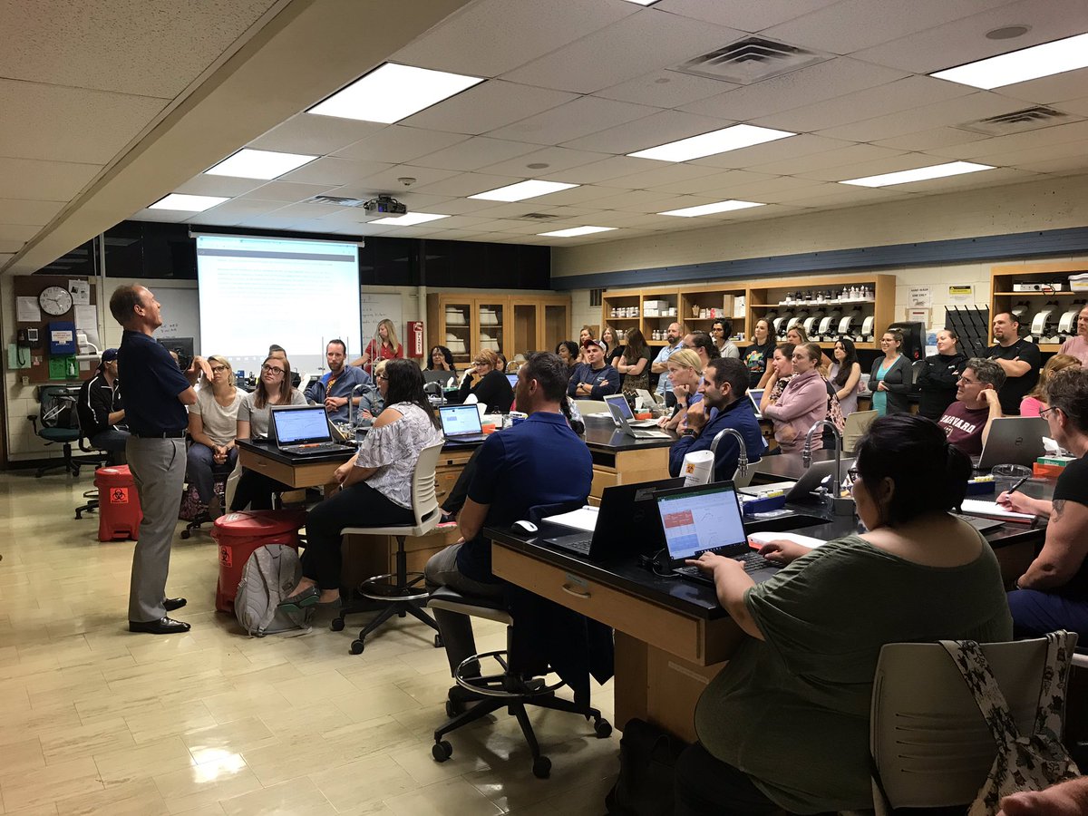 MLaturnau's tweet photo. “Thank you for all you do, thank you for being a teacher”#PLTWct19 at @UMassLowell Thank you for all you do for students! @PLTWorg @Mass_STEMHub https://t.co/79E56YwZDG