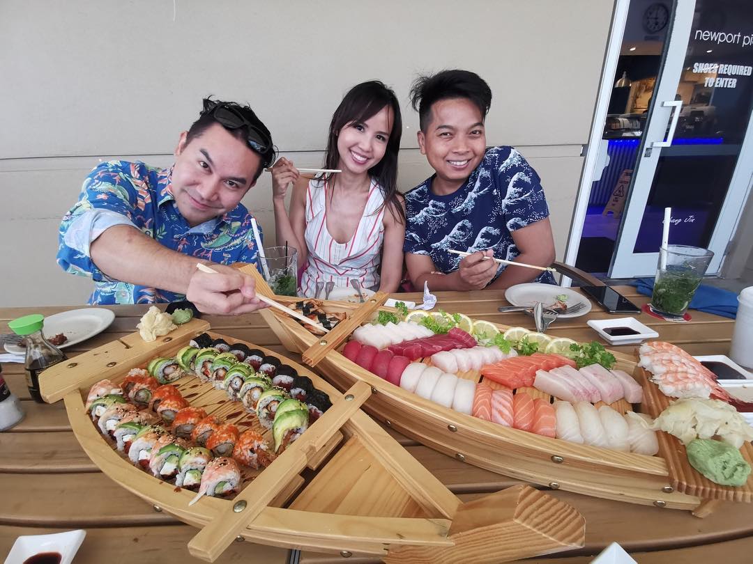 BeachBarNewport's tweet photo. Did someone say sushi on the pier? 😲
#YESPlease
🐡🐡🐡 https://t.co/A745EPdnG7