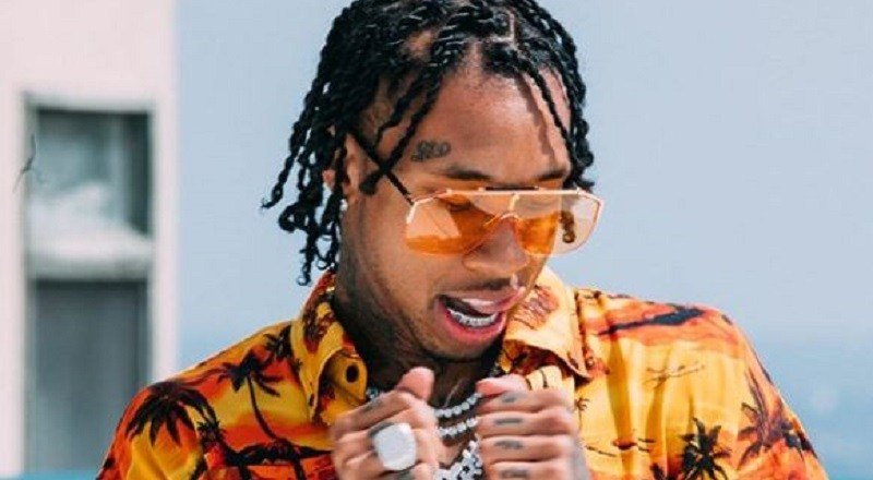 CoolFMPH's tweet photo. 📻NP #DopeDemand "Dope" @Tyga x @RickRoss ➡️ #MiddayOasis w/ @KO959 x @thereal_honey_
👉📻(link: https://t.co/GmsQ5XfbLx) https://t.co/JM29lI9KPJ