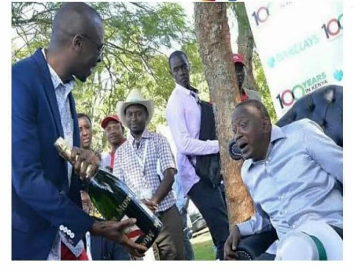 0rt0mmy's tweet photo. A short story of Hon. Uhuru Kenyatta😂😂👇👇 https://t.co/IfO4CaDDnU