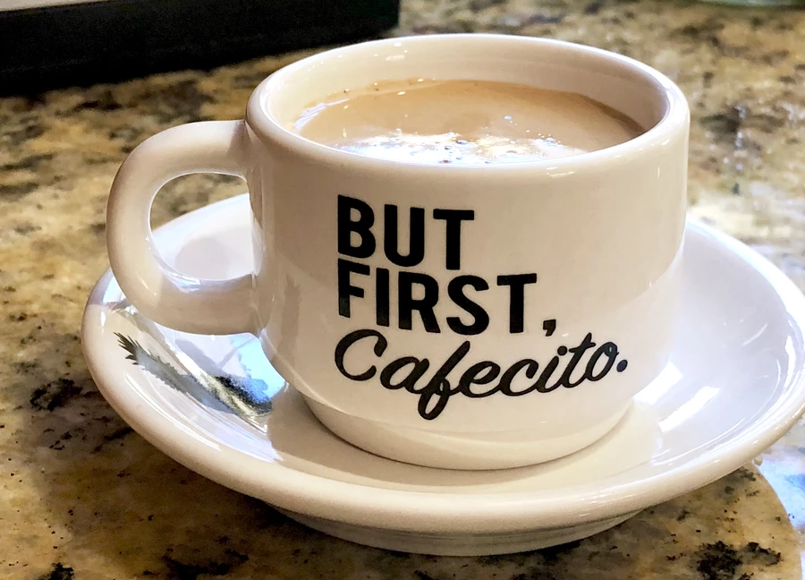 TheIgMan's tweet photo. @Lin_Manuel #ButFirstCafecito https://t.co/2Dbv7aBDpY