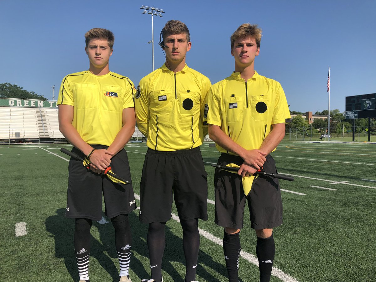 ntbs_official's tweet photo. Our officiating crew for this morning’s imtrasquad scrimmage is absolute 🔥🔥🔥 #HowManyCards https://t.co/FBypuErX7P