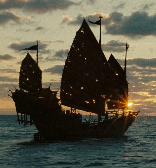 GoldenHum_'s tweet image. ¿Qué embarcación de #PiratasDelCaribe capitanearías? 

The Empress.  

playbuzz.com/dauzzh10/which…

a través de #playbuzz