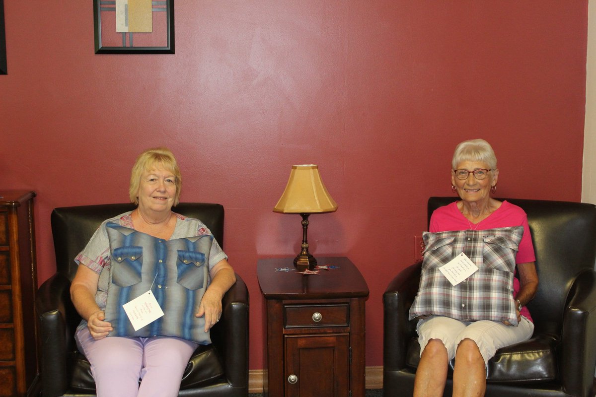 AseraCare's tweet image. Helping families after their loved one passes is just as important as the care provided to our patients during their hospice journey. Our team helps make these "Memory Pillows" for families from shirts that were worn by their loved ones. 

#HospiceJourney #MemoryPillows