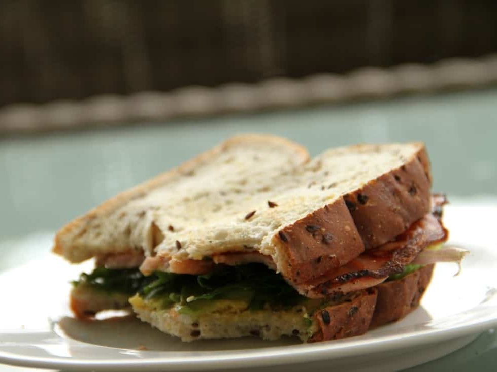 Everything has a cost.... Be weary of free lunches sickfinance.com/be-weary-of-fr…