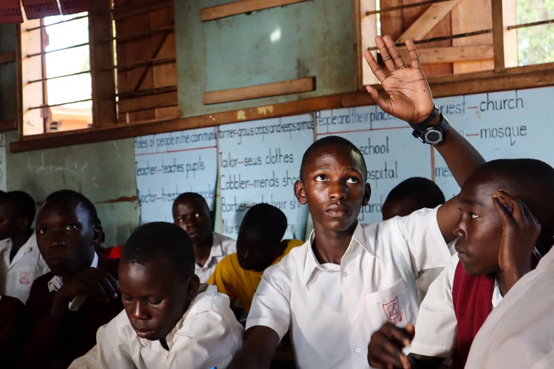 GirlUpUganda's tweet photo. Our coaches held another amazing session with the boys at Kiswa Primary School! The discussion focused on puberty and reproductive health, specifically looking at the different body, emotional, and psychological changes that occur to both boys and girls. #Changingbody #puberty https://t.co/4VA0YMbloL