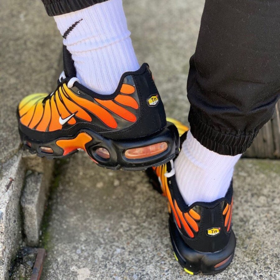 Kicks Deals Canada on Twitter: "Earn your stripes with this slept on, yet  super dope, new "Alternate Tiger" 🐯 colourway of the Nike Air Max Plus  that can still be had from
