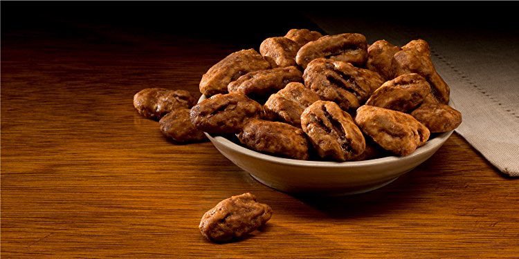 SquirrelBrandCo's tweet image. Our Salted Caramel Pecans are a cross between a candy and a dessert. #trythem #afterdinner #theultimatenut
