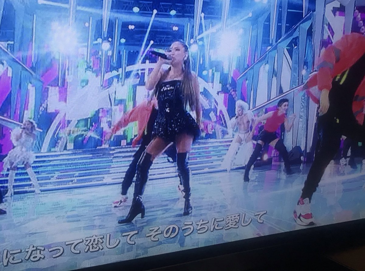 S Twitterissa 浜崎あゆみ 痩せたので 安室ちゃんになりたくなった S Twitterissa 浜崎あゆみ 痩せたので 安室ちゃんになりたくなった