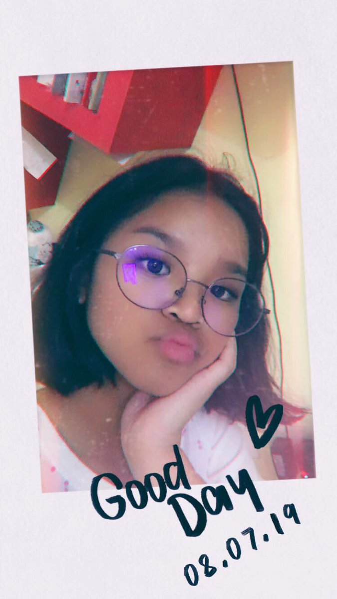 txtrecs's tweet photo. #RIZOTTISELCADAY #RIZDAY #HAPPYRIZDAY
you are the clown on my head 🤡 @cherryorangeade https://t.co/oj1vVwoxfs