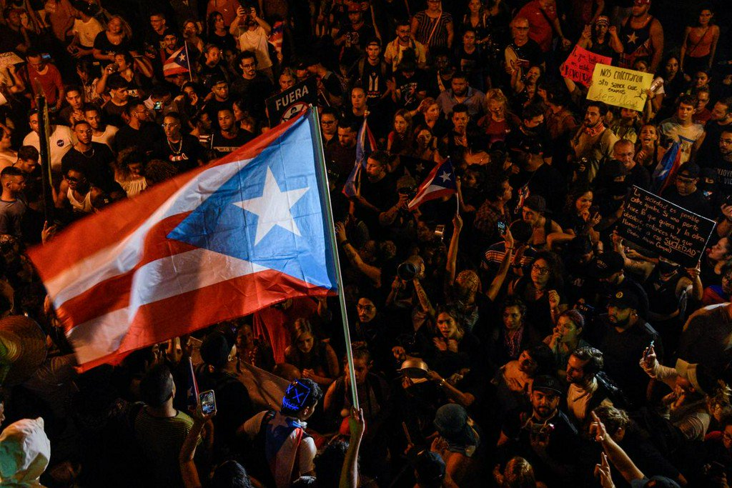 Reuters's tweet photo. Puerto Rico governor may resign after days of protests: reports https://t.co/IVzMj6EuqL https://t.co/KhvAJT3XAj