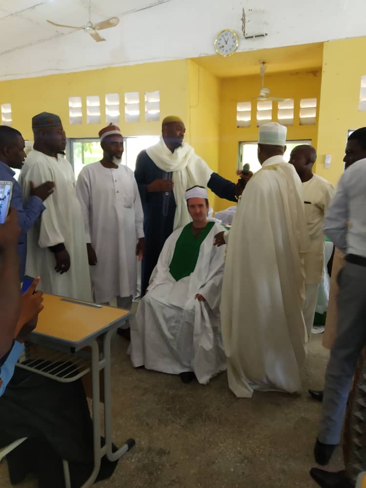 robinedwardtodd's tweet photo. Honoured to have been given the title of Alhaji Robin Todd, Papa Al-Faruq in recognition of the work that @TTELGhana has helped facilitate with universities and colleges to write Ghana's first ever Arabic Curriculum for Teacher Education. Thank you to all involved in the writing. https://t.co/HCw7vSP3q7