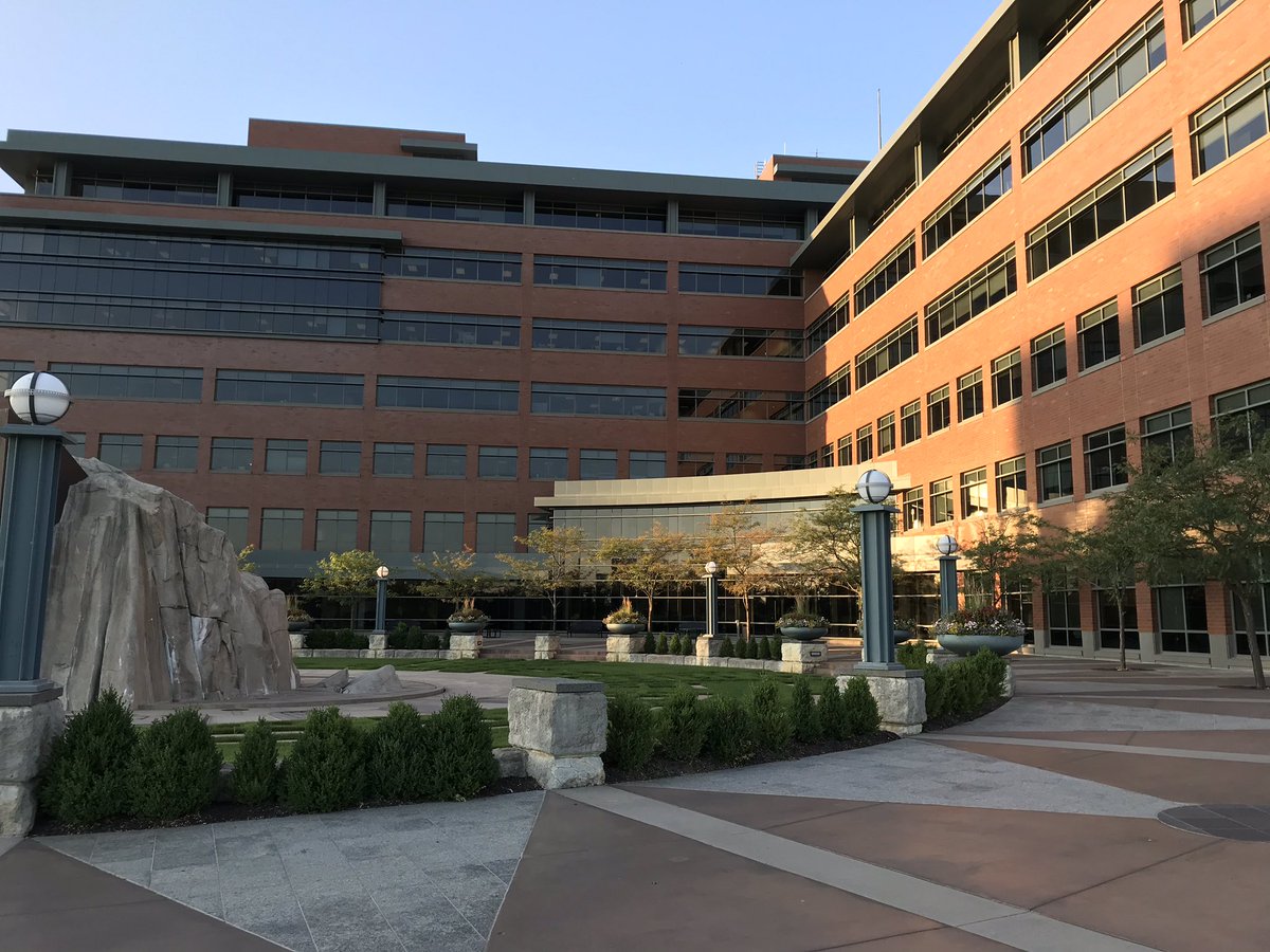 81_butters's tweet photo. What?!? Wednesday fact - the @fnbo business park has a huge rock that can create steam with a winding path to a lake. The significance of it - the rock represents the Rocky Mtns....
#BuildingFacts #RockyMountainHigh? #FNBOinsiders https://t.co/3E0clLmHjm