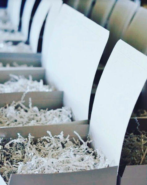 VelvetCrate's tweet photo. How is your business gifting clients, partners, and colleagues later this holiday season? Let's work together to create the perfect gift package! #ChristmasInJuly https://t.co/A601nN0644