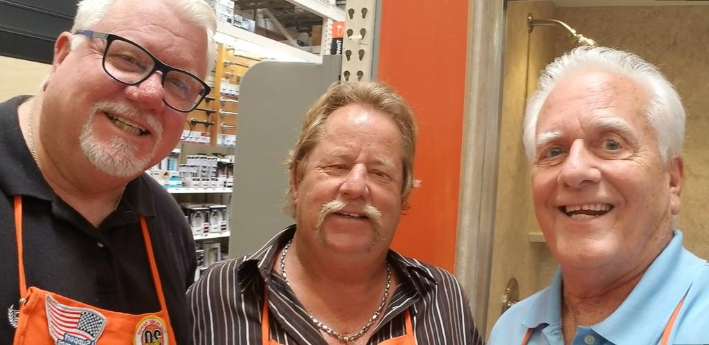 No apartments working store