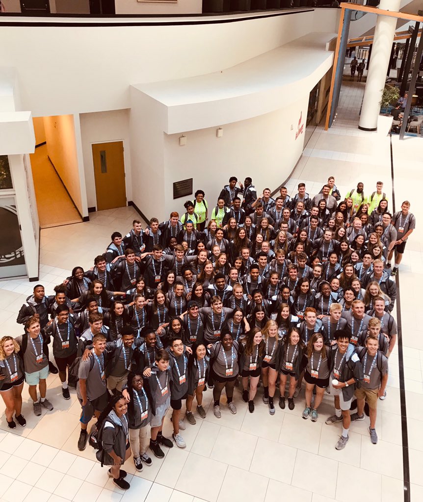 kelsforsythevf's tweet photo. Thatβs a wrap from Indy @BCSchoolSports @FPSSdragons #nsls19 https://t.co/hBdteAi2nX