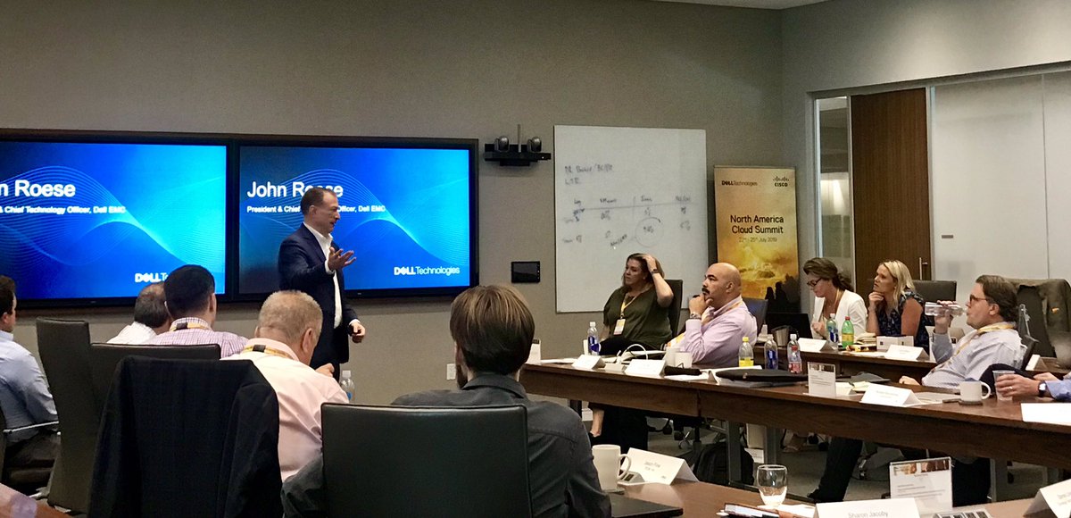 Dell’s CTO John Roese (<a href="/theICToptimist/">John Roese</a>) at Day 2 of #DellCloudSummit talking to our Partner Technologists about the future of cloud technology. #iwork4Dell