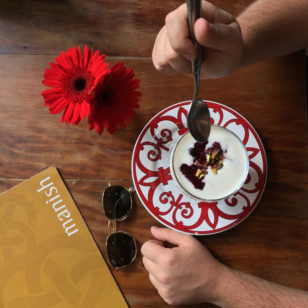 Manish_SP's tweet photo. Para trazer muito sabor ao seu almoço! ❤

#Manish #CulináriaÁrabe #ArabicFood #OrganicFood #Libanês #Líbano #Tradição #Orgânico #ReceitaDeFamília #Tempero #bar #restaurante #RestaurantesSP https://t.co/OCfScsxWGY