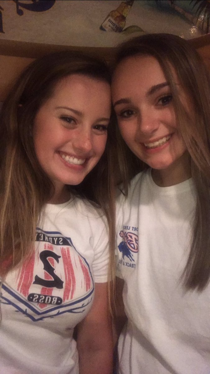 sashacarroll25's tweet photo. Happy birthday Rach!! I hope you have the best day ever 🎉🤪 love youuu https://t.co/BL53RxjSEh