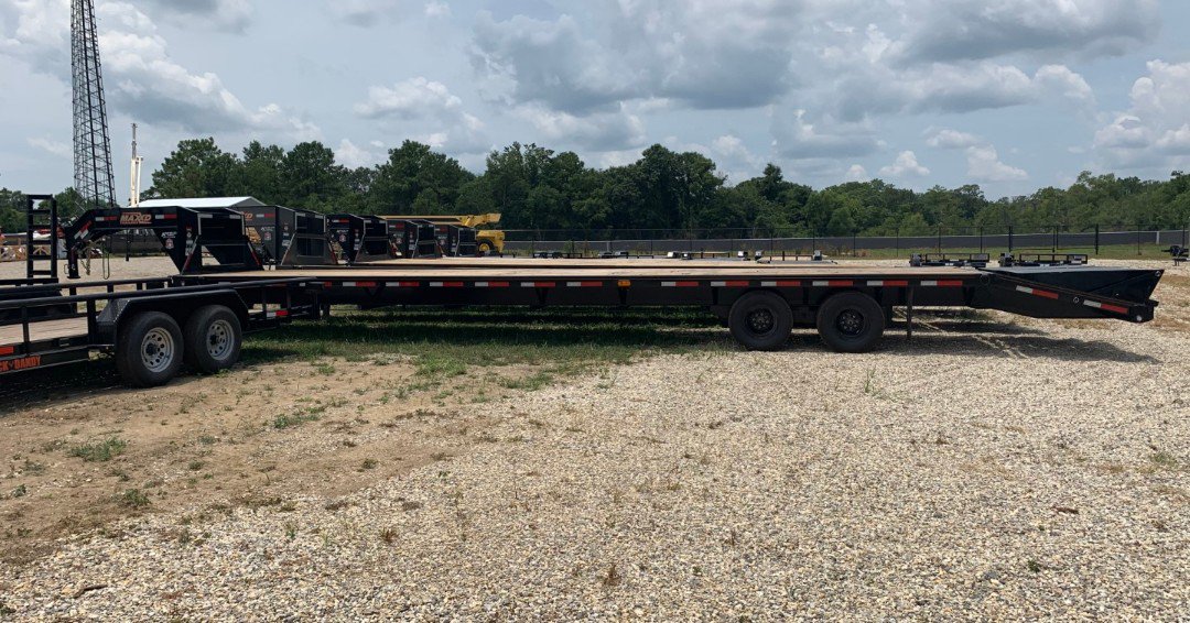 AnfieldTrailers's tweet photo. *HOT SHOT DREAM*EXTRA REDUCTIONS* 
102 X 40 MAXXD FLATBED TANDEM DUAL 
2-12,000K Axles,GVWR 25,900! 2-Electric Brakes no hydraulics, 35+5 with Maxxd out ramps,On board winches,Torque Tube and bridge truss,30,000 Upgraded Coupler
$14,599  or around $364/mo 0% for 48mo W.A.C https://t.co/l0cLCedLnp