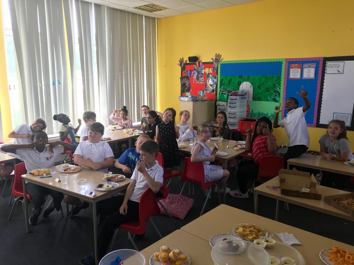 AspenCottingPA's tweet photo. Although we had to change our plans slightly, our afternoon party went down a treat. I’ve loved teaching every single one of you and all the madness you have brought my teaching this year. I hope you have fabulous summers and I’ll see you in September - Miss Patel https://t.co/dEa1nvAbS4