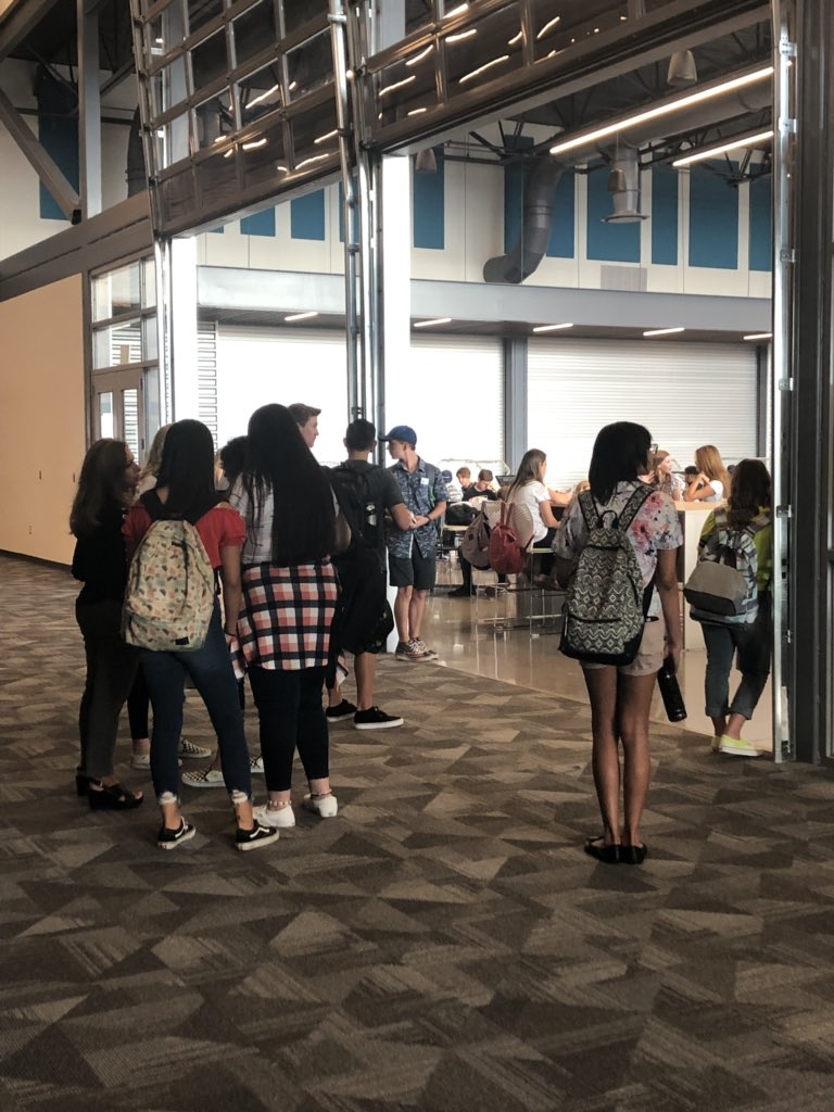 bmoredu's tweet photo. Have an amazing first day Eastmark students and staff! Class is officially in session.@qcusd  @eastmarkhs #QCLeads #LearningStairs https://t.co/18NRrczrvj