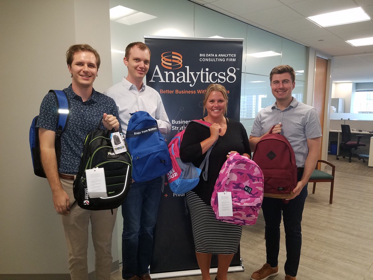 analytics8's tweet image. Filled new backpacks with school supplies for kids in the Chicago community! Thanks for organizing, Communities that Care! ow.ly/uqRt50v9vc7