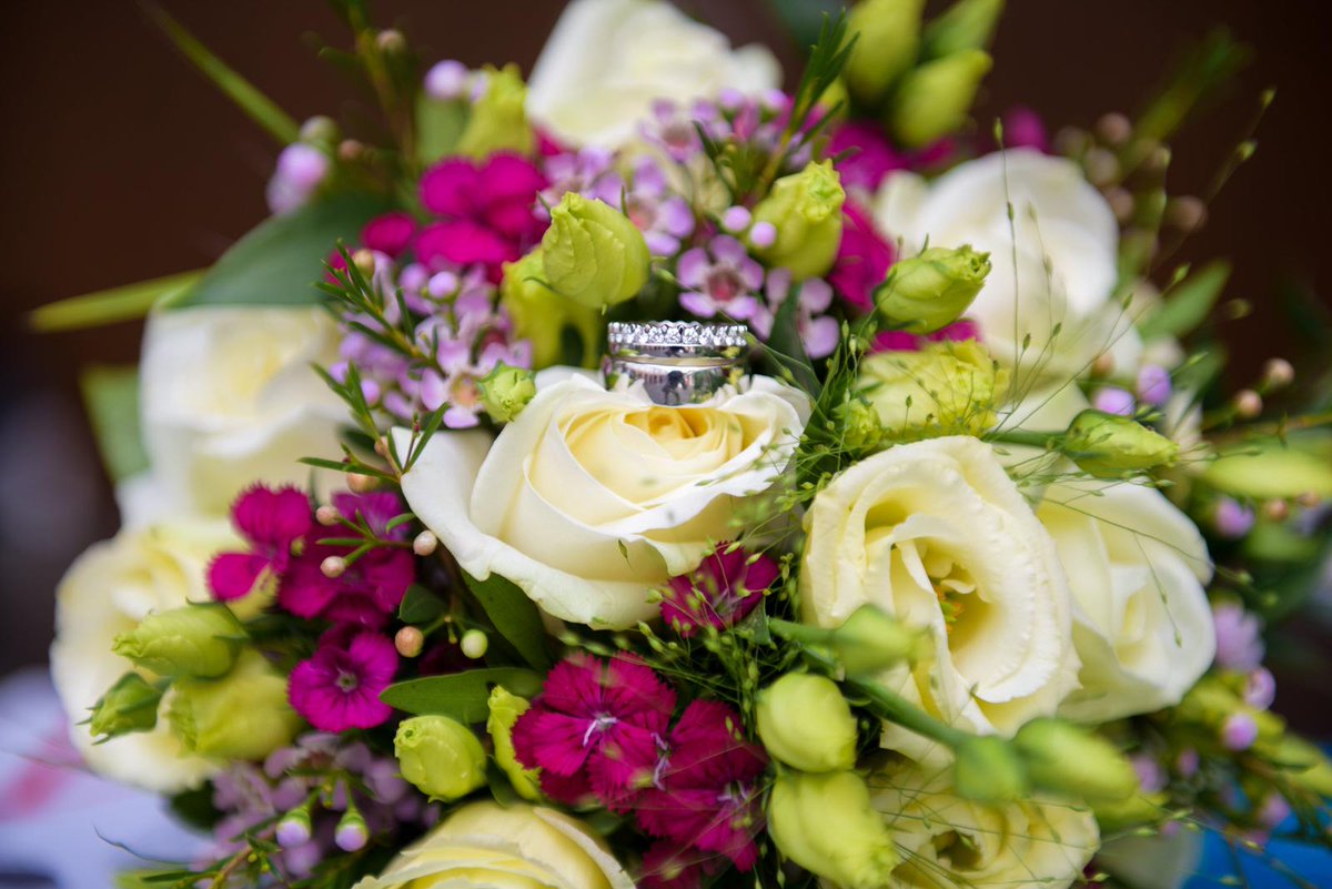 Designer Diamonds On Twitter Herzlichen Gluckwunsch An Alexander Jennifer Wir Wunschen Euch Alles Liebe Fur Die Zukunft Designer Diamonds Augsburg Munchen Wedding Wedding2019 Bride Bride2019 Hochzeit Feier Heirat