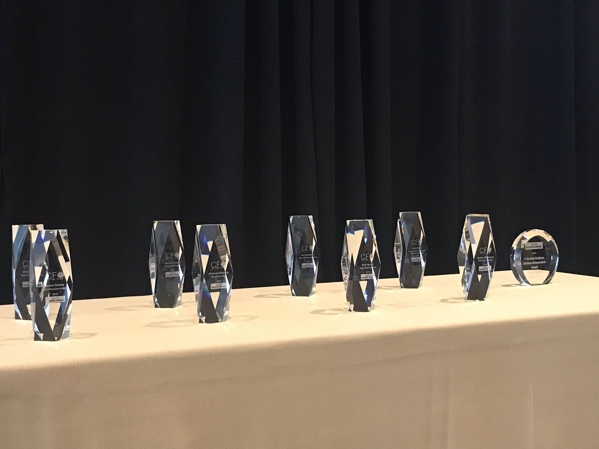 BosBizLucy's tweet photo. Now at @seaportboston, the Plaza room is filling up quickly and #BBJCFO prizes are shining π Program starts in 2 mins https://t.co/uzN57oGbB2