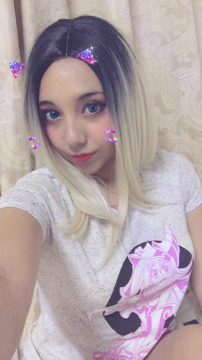 Hikatana2's tweet photo. Selfies que solo podras disfrutar si estas en Twitter siguiendome hahahshs https://t.co/YEems9LXSG