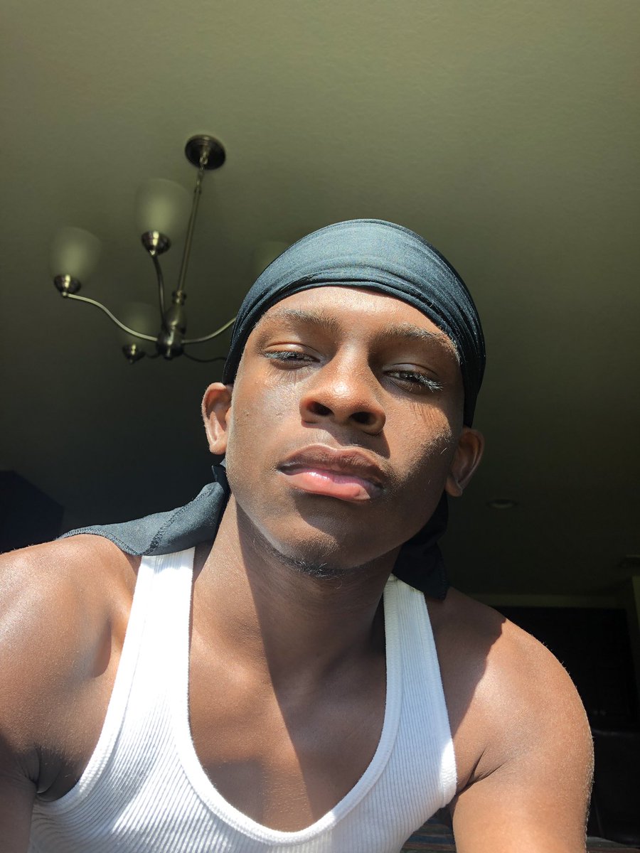 lilced1781's tweet photo. I done took so many L’s I needa W I done been so loyal to the wrong hoes I deserve both of you🤧💙 https://t.co/Xie26tGfdt