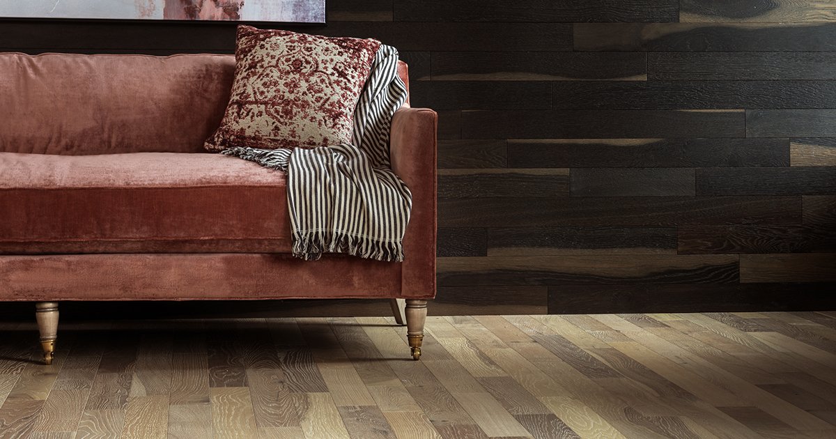 BlueRidgeFloor's tweet photo. Inspired by nature, Raw is as organic as it gets. When creating this hardwood, artisans at Anderson Tuftex use a special process to bring out the natural wood elements. Featured: Raw 3.5 in Frost (floor) and Raw 3.5 in Char (wall). Call today to order a sample! https://t.co/OeBFLx3ihX