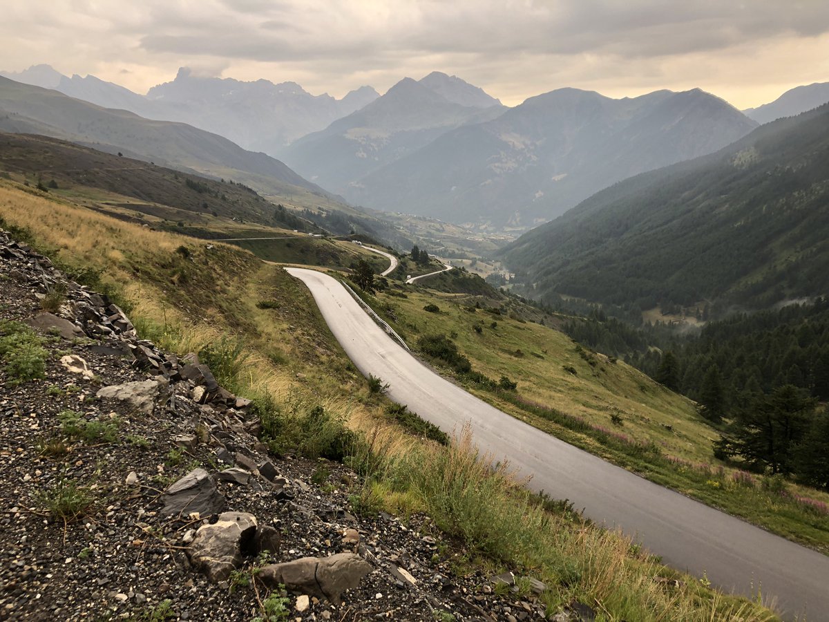 proaktief's tweet photo. We staan op een prachtige plek, #etappe #tourdefrance #coldevars https://t.co/tpRk6UnMTO
