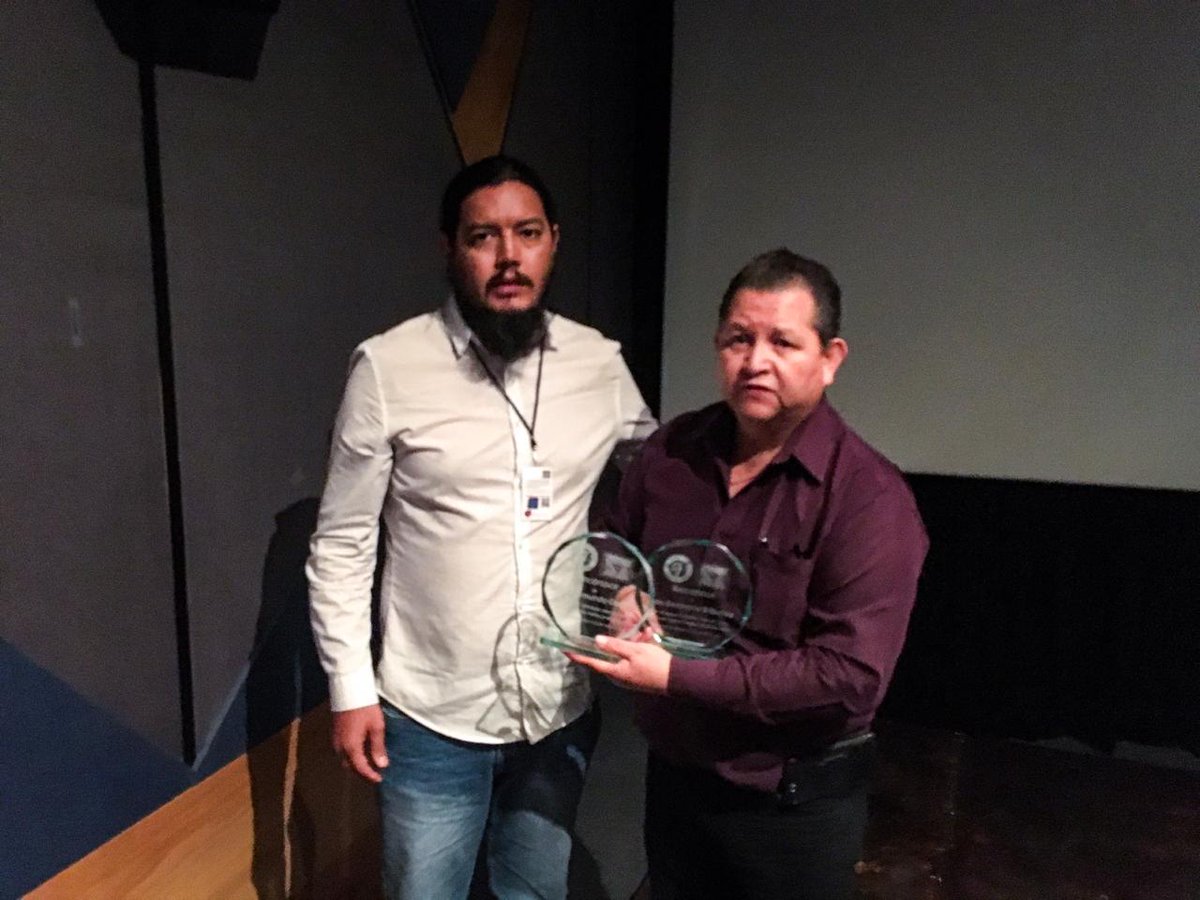 DetolaFilms's tweet photo. Presentado nuestro #documental “Sr. Árbol” en New Art y muy agradecidos con Raymundo Osorio director general por el apoyo recibido siempre.

.
.
#Documentary #MrTree #Filmmakers 
Oscar Alfredo Hernández
New Art dub
Mario Agraz
#FelizMiercoles https://t.co/DwRWtuCjFT