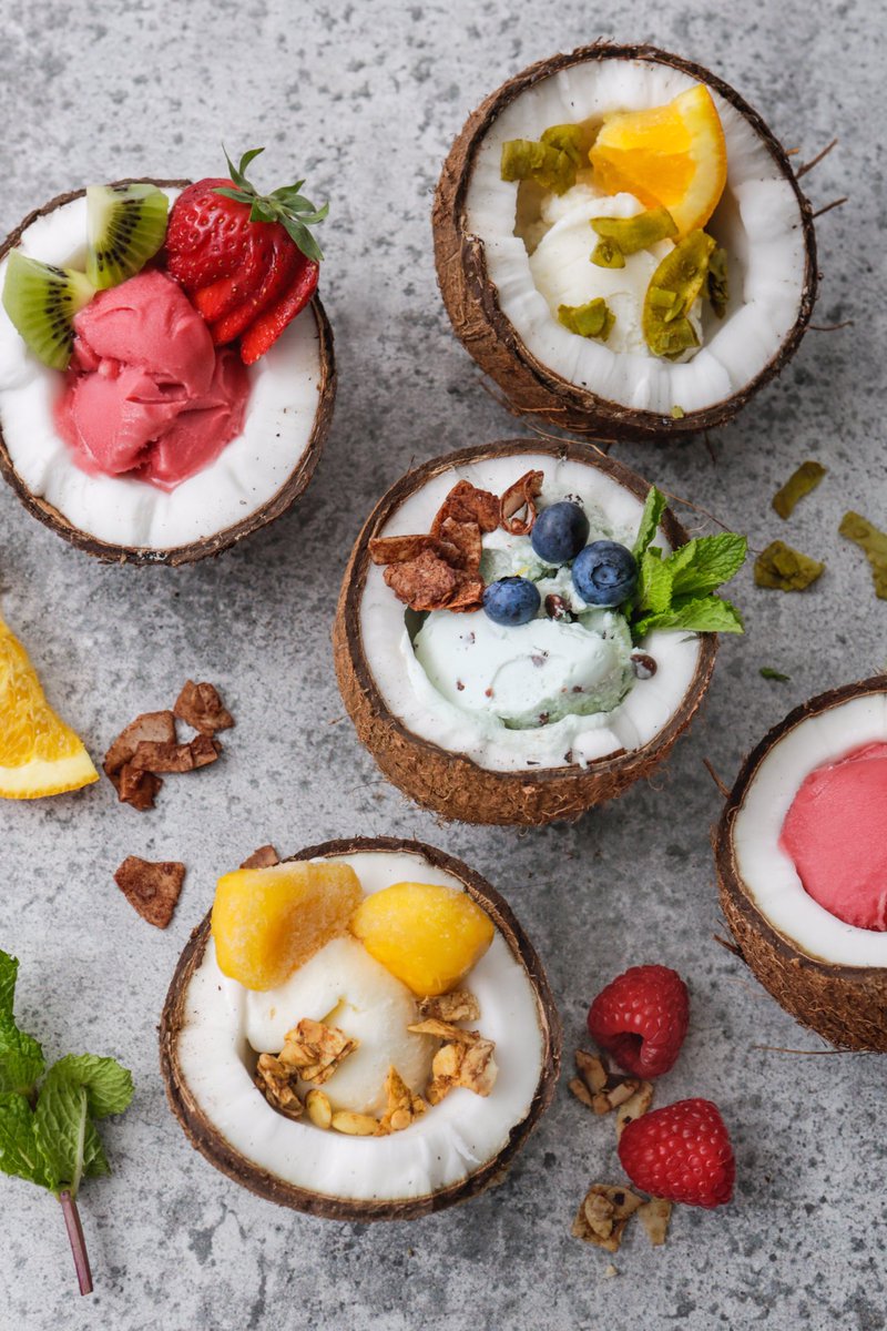 🥥 + 🍦 + 🍓 = 😎 
#summer #mood