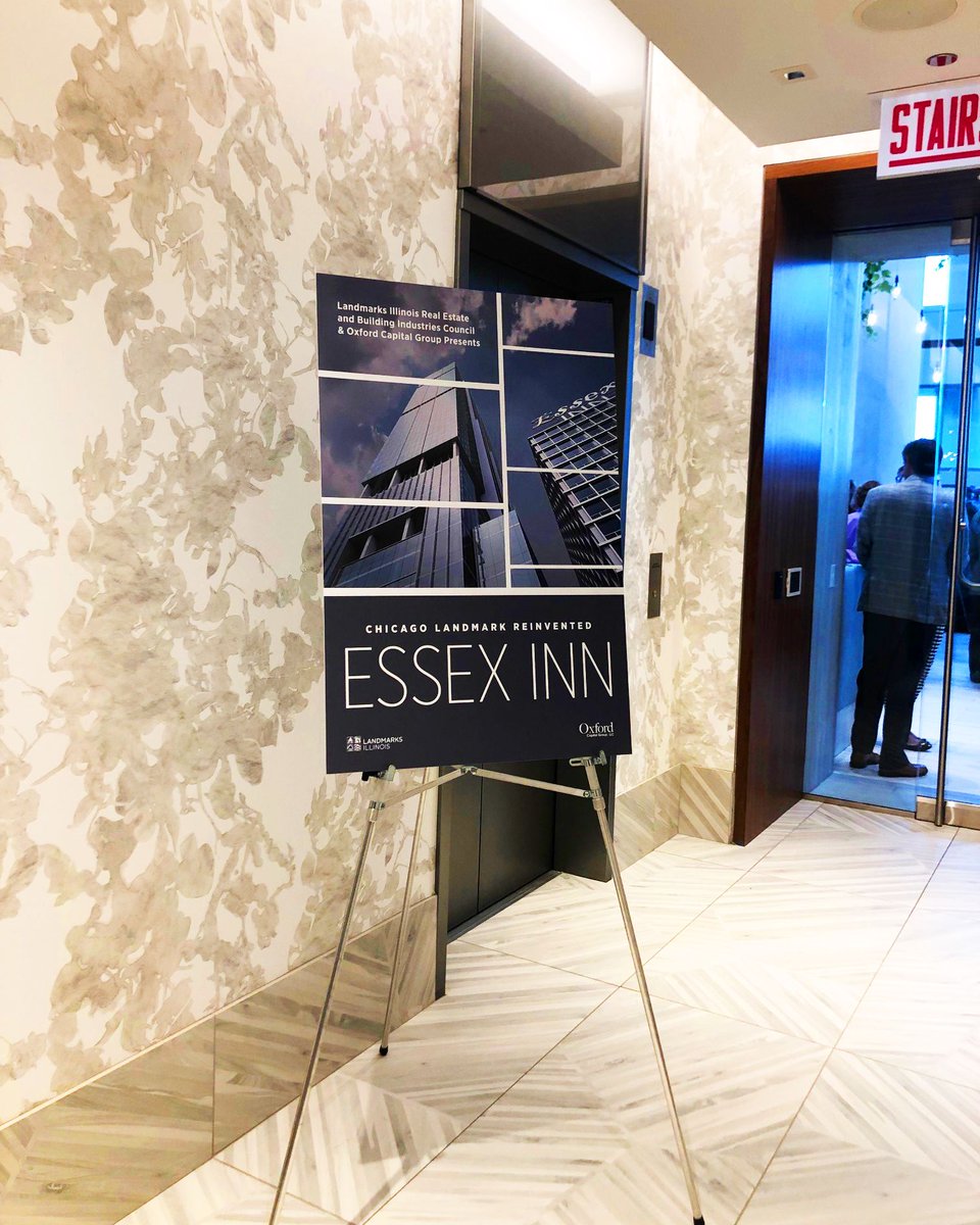 Great views from @hotel_essex and <a href="/essexonthepark/">essexonthepark</a> during the <a href="/landmarksill/">Landmarks Illinois</a> recent event. Celebrating the former Essex Inn's remarkable transformation, the event showed how new &amp; modern buildings can seamlessly live in a historic area. #skyline #chicagoarchitecture #landmark