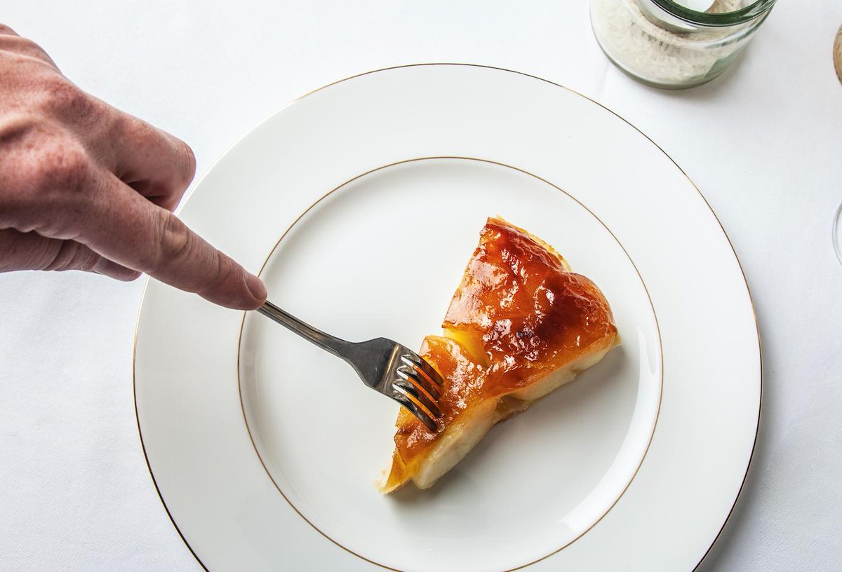 It may have been #VanillaIceCreamDay but we prefer to go for something a little sweeter. 😋

How about a slice of Tarte Tatin? *side of vanilla ice cream welcome* 🍴ow.ly/l2pc50va7ma #Middleham #Yorkshire #foodie