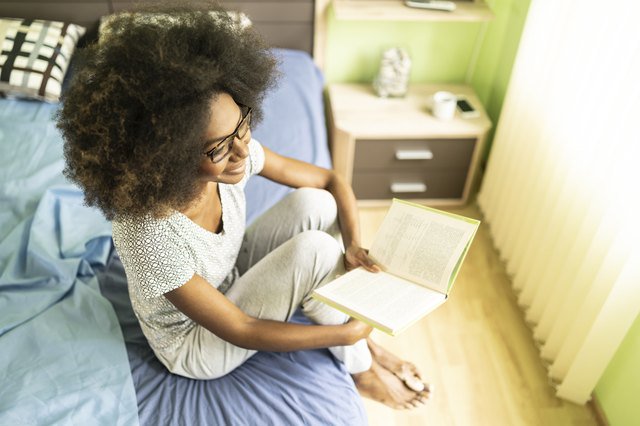 Stretching tonight can transform tomorrow. Click here for more tips on how to make tomorrow better: ow.ly/Buwp50tUTf1

#WellnessWednesday #LiveYourBestLife #OUWellness