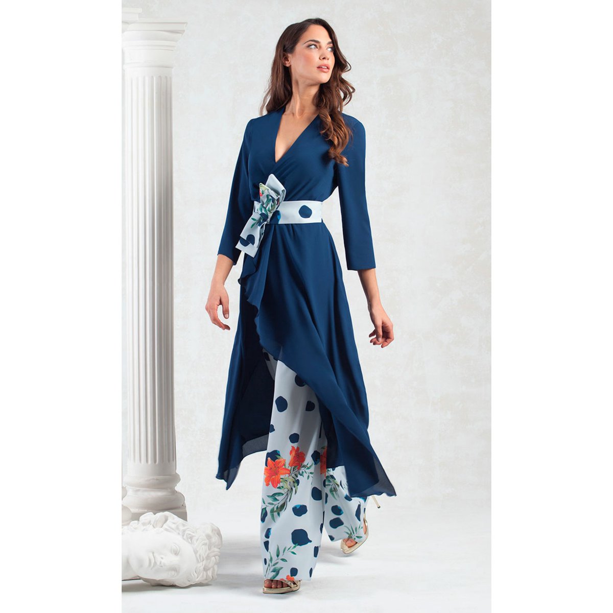 monchoheredia_'s tweet photo. Comodidad y elegancia con aires orientales.Nueva Colección Flash verano 2019 La puedes ver en nuestra web. Link en bio.
#nuevacoleccion #flash #verano19 #fiesta #bodas #invitadaperfecta #invitada10 #monchoherediaclothig #spanishfashionwear #fashion #igerspain https://t.co/pp2YR1W0Jz
