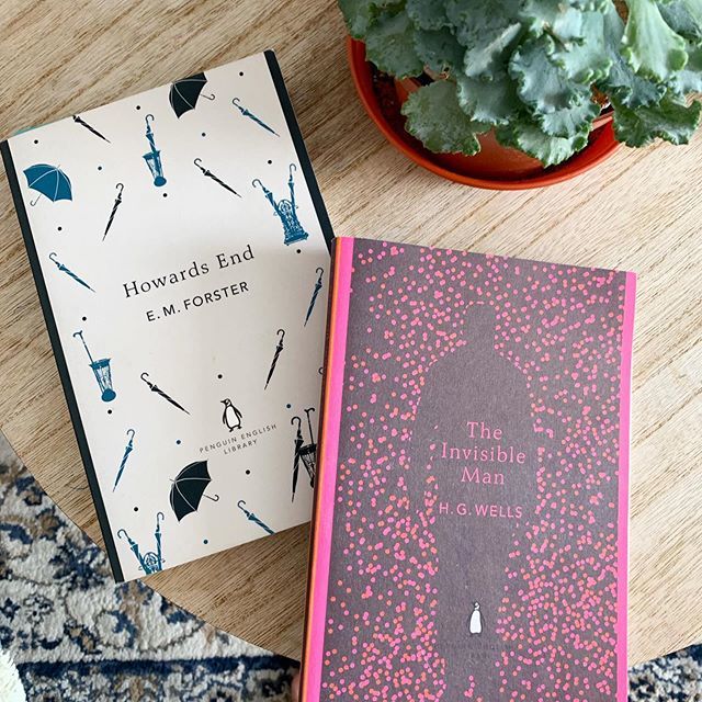It’s finally the end of term and of course it’s been really hot for the last few school runs 🥵 just trying to convince Penelope to sleep in the heat has been interesting! 
Yesterday we stopped at our bookshop- cafe on the way home to cool down and ge… ift.tt/2Gs6SCq