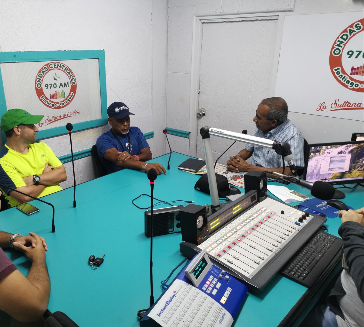 Buena la plática con el director técnico de @veraguasfc quién estuvo hoy en El Show Deportivo versión <a href="/OndasCentrales/">Ondas Centrales</a> <a href="/SantiagoSty/">Santiago, Veraguas™</a> <a href="/Veraguas09/">Veraguas Panamá</a> <a href="/SuperStereo995/">Super Stereo 99.5 FM</a>