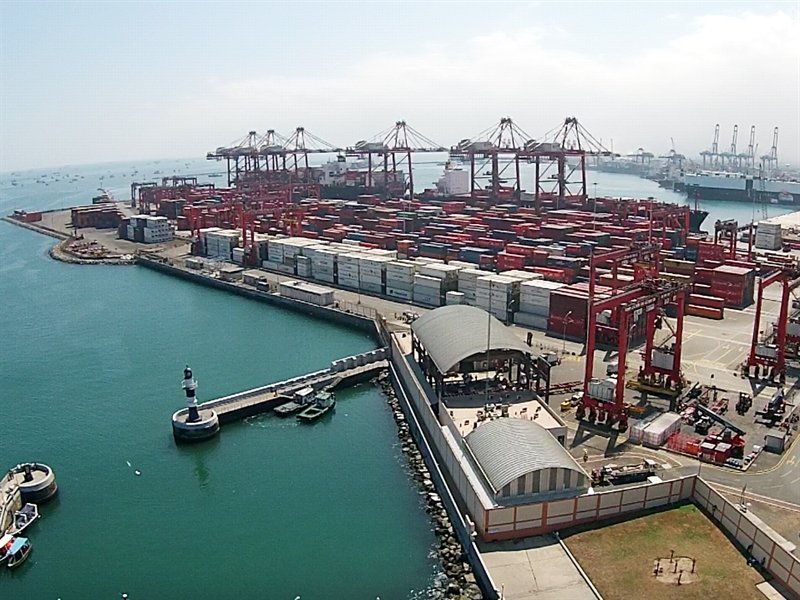 mundomaritimo's tweet image. Puerto de Callao, Perú: Empresarios del sector portuario se muestran disconformes con proyecto de Antepuerto @MTC_GobPeru @AspporPeru ow.ly/LFG830pcCn5