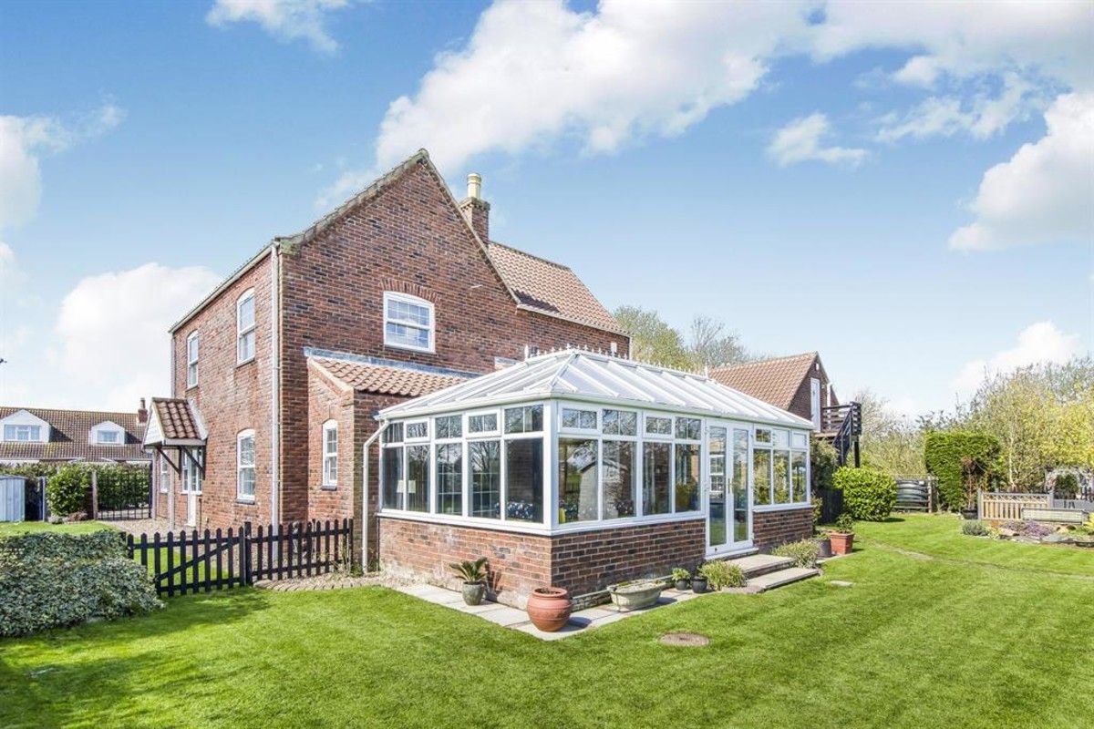 Hunters Skegness On Twitter 4 Bedroom House With Annexe