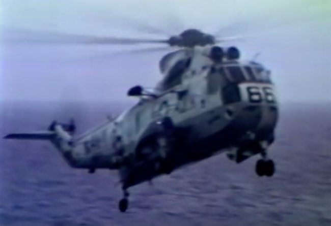 TimeOfApollo's tweet photo. The crew is arriving on deck of the Hornet. https://t.co/3I8O3iwqXo https://t.co/dJHn3AJlmc