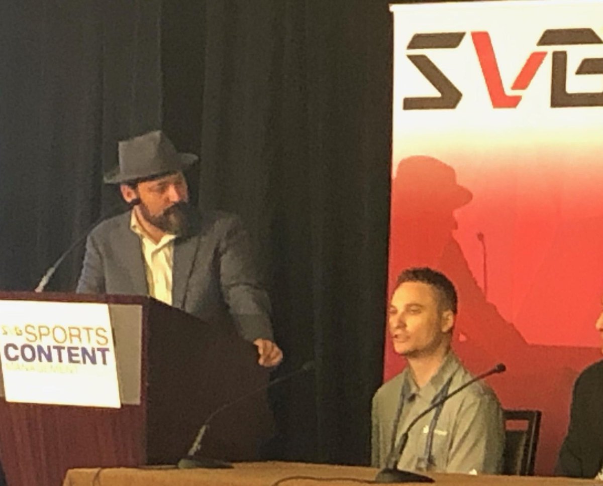 RobSVG's tweet image. .@SwiftStack&apos;s Vince Auletta discuss on-prem vs cloud at #SVGscm