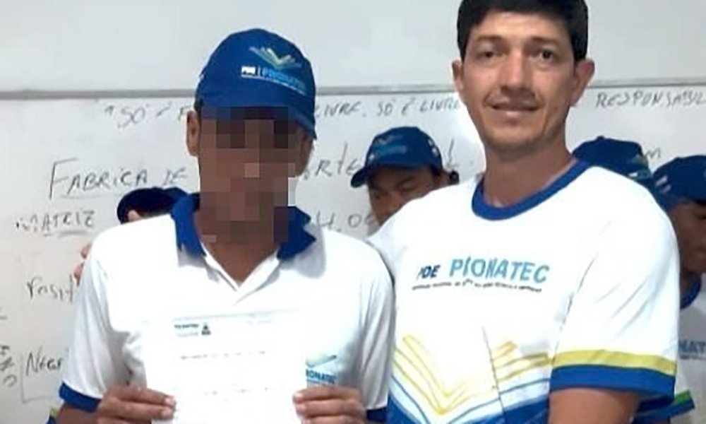 governoTO's tweet image. Reeducandos da Casa de Prisão Provisória de Porto Nacional concluem curso de qualificação do #Pronatec.👏Conheça mais sobre o Curso de Assistente de Planejamento, Programação e Controle de Produção com carga horária de 160h/aula que foi ofertado: bit.ly/2Y8qJMI 👨🏭